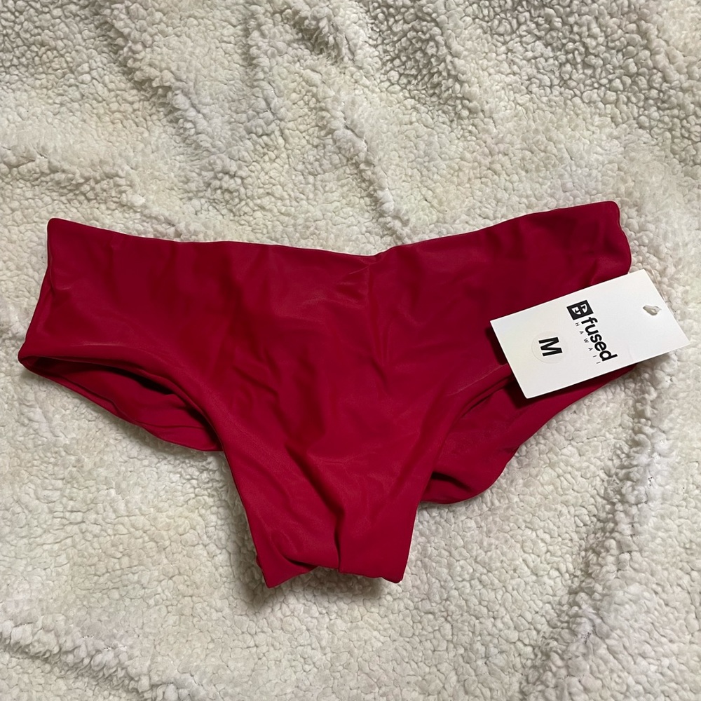Fused Hawaii bikini bottoms